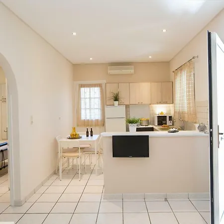 Holiday home Aelia House