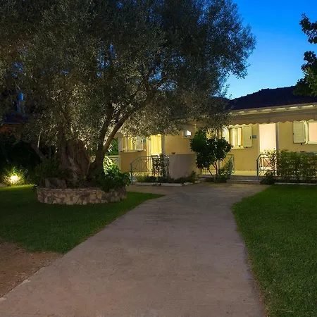 Aelia House Holiday home