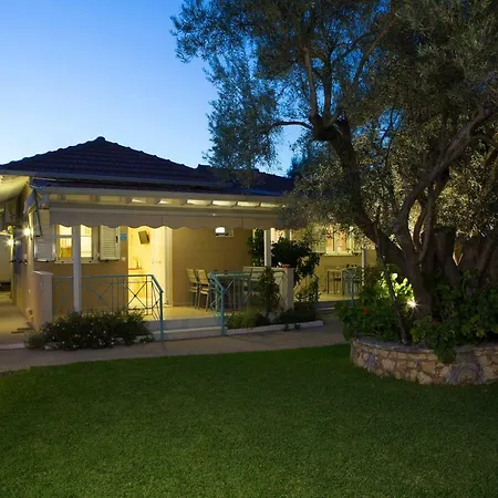 Holiday home Aelia House